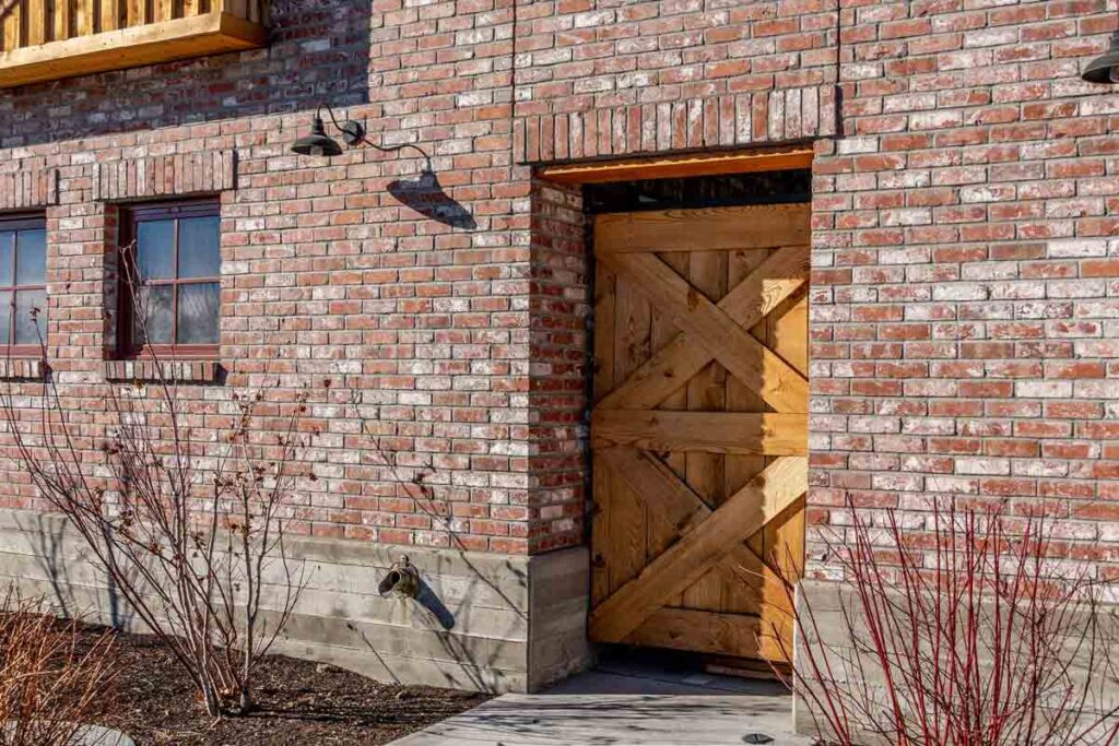 Elixir Wine brick building commercial masonry by rasmussen masonry in Bend Oregon